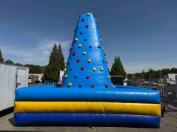 522182287 1074707260925700 3763390405456807971 n 1755795213 Climbing Mountain